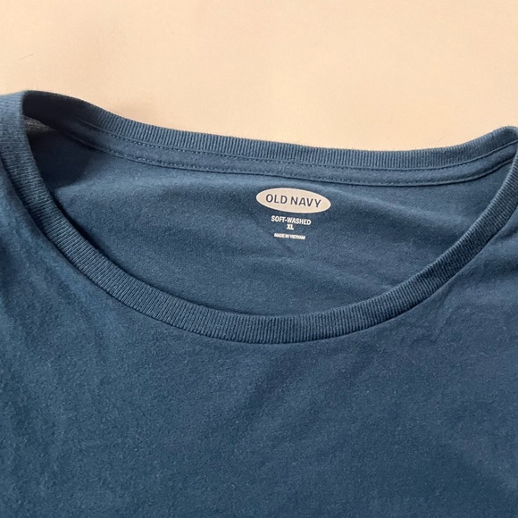 OLD NAVY blue long sleeve - Picture 3 of 3